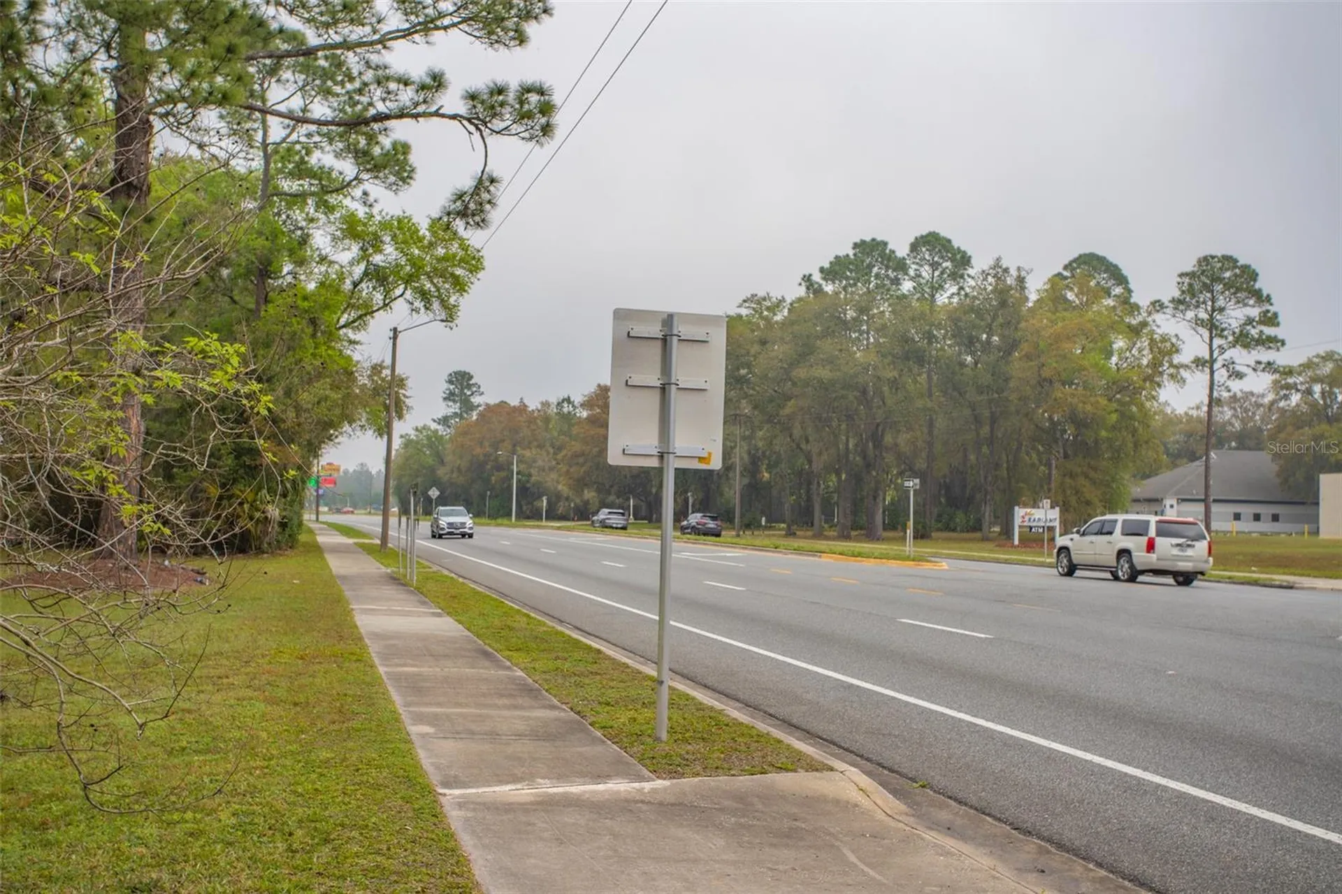 6004 SE Us Highway 301 Hawthorne FL 32640