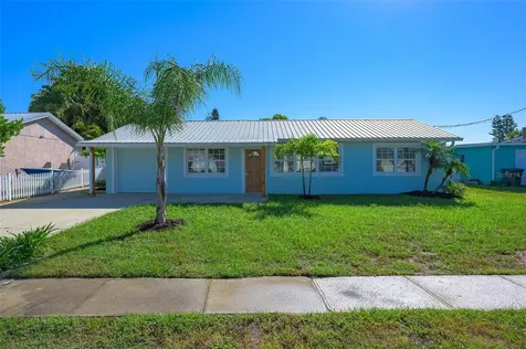 2717 Dach Avenue Daytona Beach FL 32118