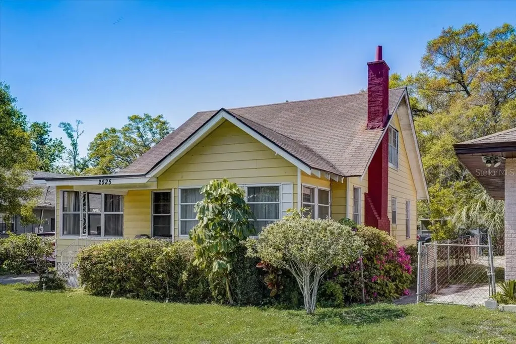 2525 37th Street S St Petersburg FL 33711