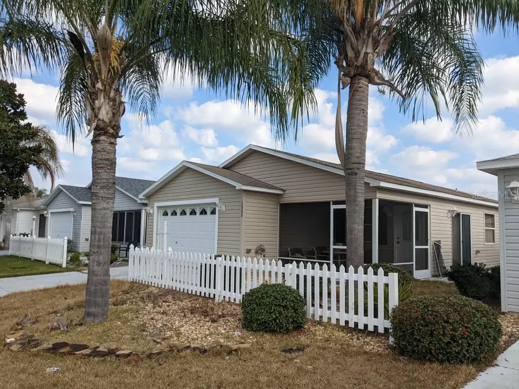 1340 Hollyberry Place The Villages FL 32162