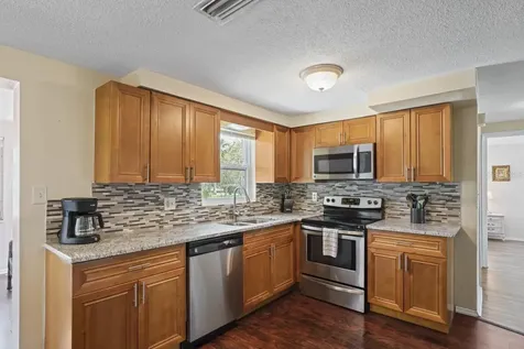 10802 Fillmore Avenue Port Richey FL 34668