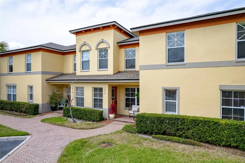 3850 Mandalay Drive St Petersburg FL 33705