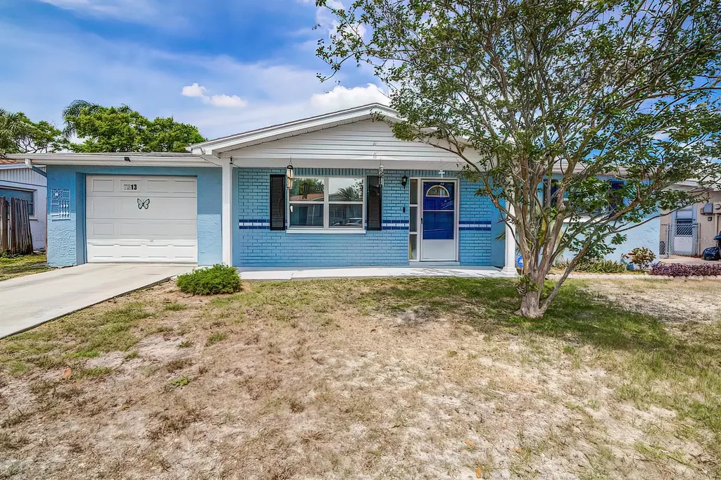 7313 Oak Crest Drive Port Richey FL 34668