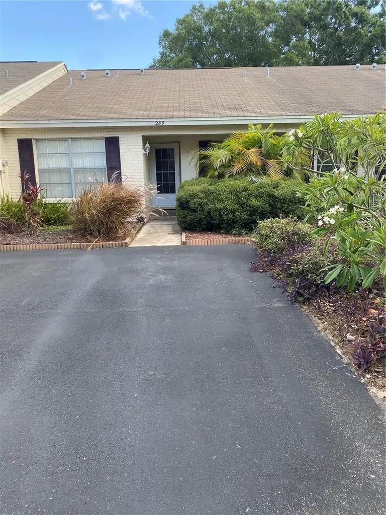 289 Rogers Court Safety Harbor FL 34695
