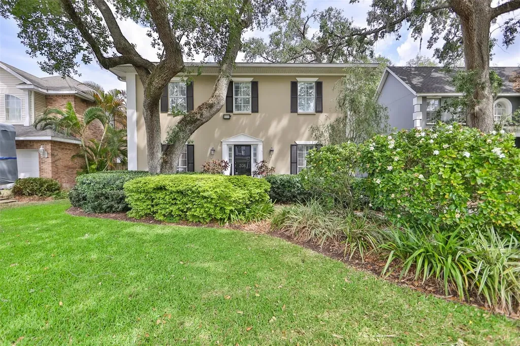 206 S Clark Avenue Tampa FL 33609