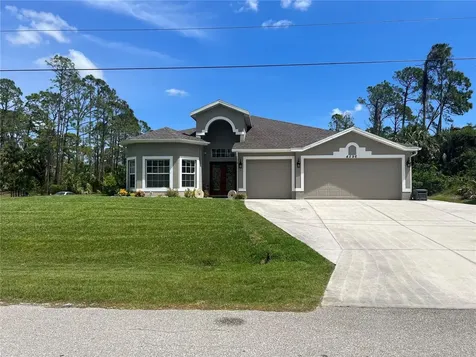 4596 Badosa Road North Port FL 34286