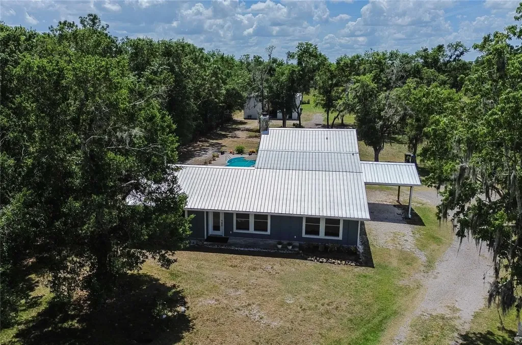 5431 Bob Smith Avenue Plant City FL 33565