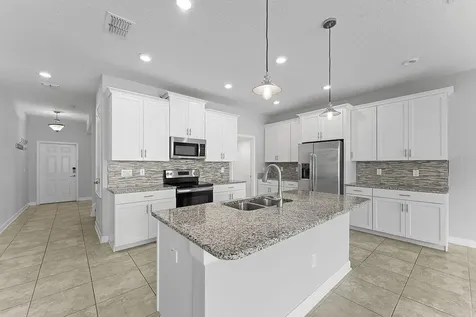 4679 Fairy Tale Circle Kissimmee FL 34746
