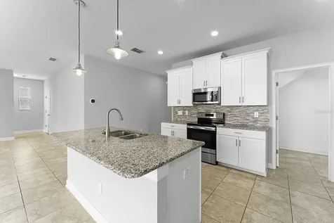 4679 Fairy Tale Circle Kissimmee FL 34746
