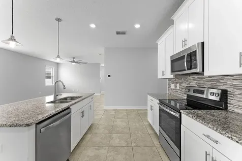 4679 Fairy Tale Circle Kissimmee FL 34746