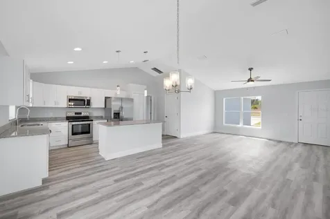 13116 SW 106th Street Dunnellon FL 34432