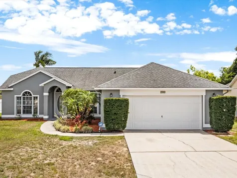 234 Thornbush Parkway Davenport FL 33837