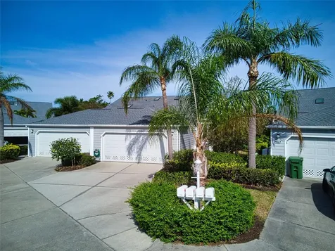 1002 Pelican Court