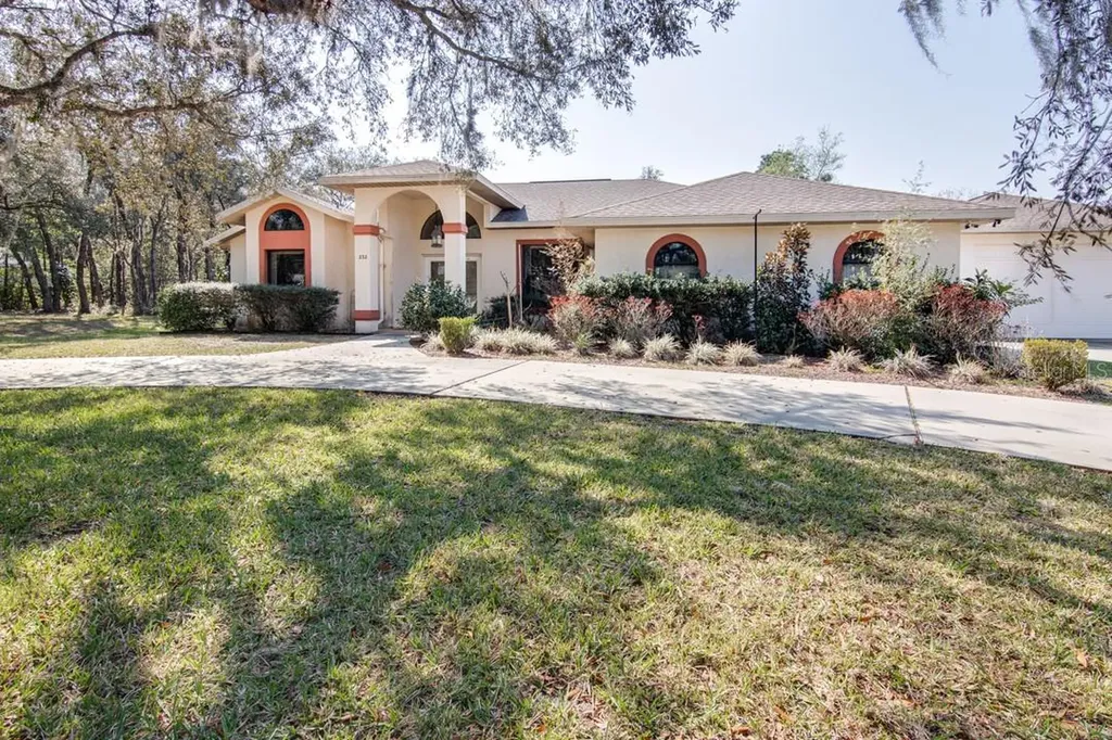 232 E Reehill Street Lecanto FL 34461