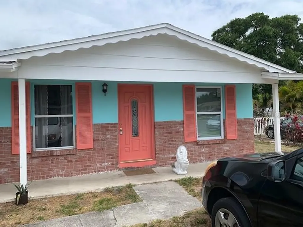 4815 San Pablo Place Tampa FL 33634