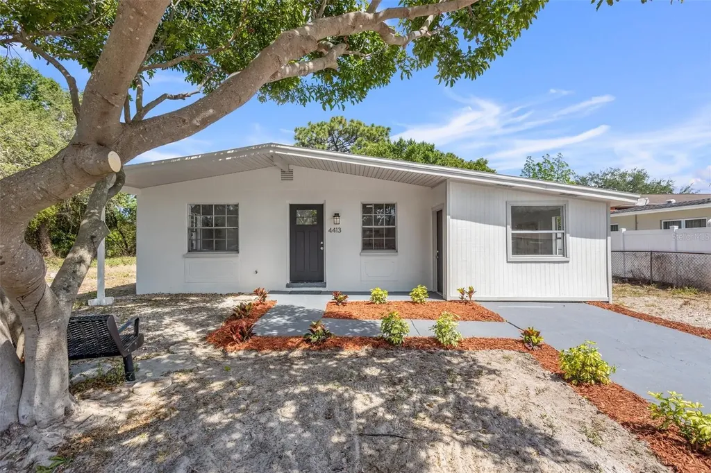 4413 W Lackland Place Tampa FL 33616