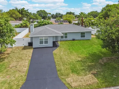 8404 43rd Avenue Terrace W Bradenton FL 34209