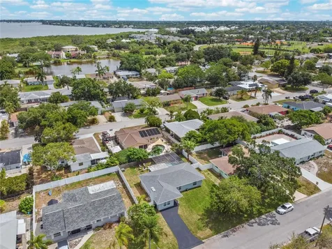 8404 43rd Avenue Terrace W Bradenton FL 34209
