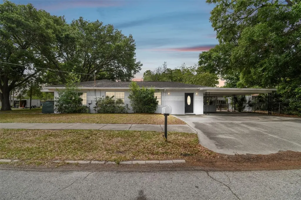 3102 W Lemon Street Tampa FL 33609