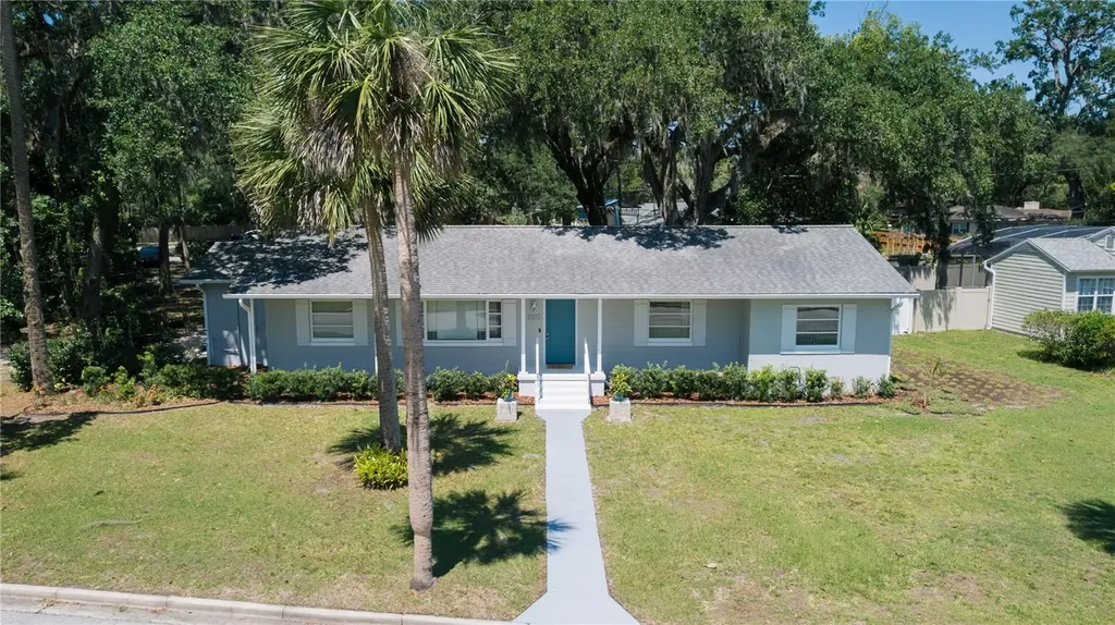 2072 Grandview Avenue S Sanford FL 32771