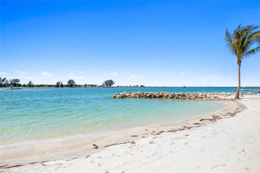691 S Gulfview Boulevard Clearwater Beach FL 33767