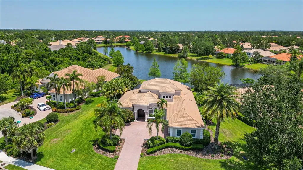 13415 Montclair Place Lakewood Ranch FL 34202