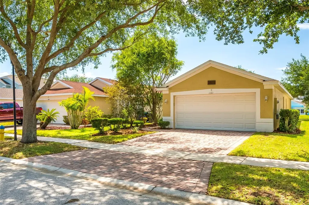 11411 Crestlake Village Drive Riverview FL 33569