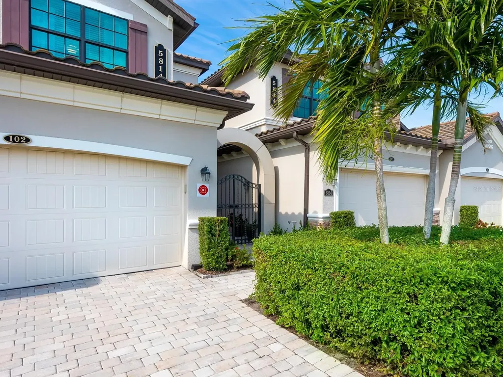 5814 Wake Forest Run Bradenton FL 34211