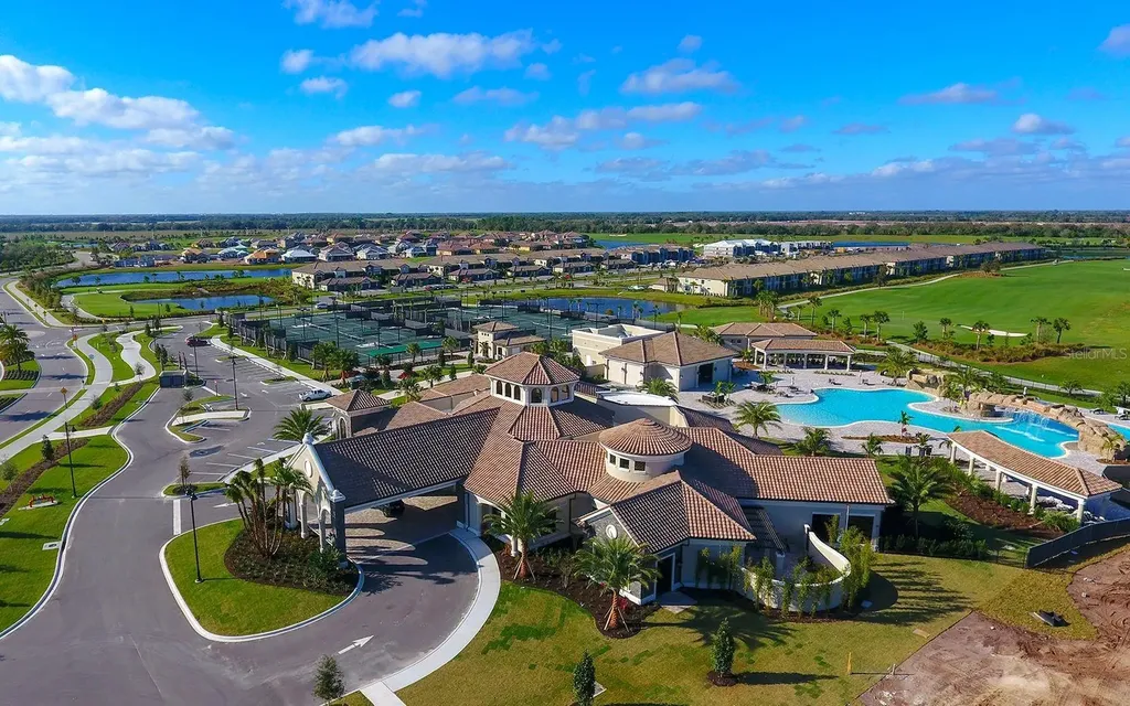 5814 Wake Forest Run Bradenton FL 34211