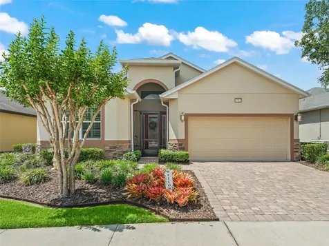 8715 Bridgeport Bay Circle Mount Dora FL 32757