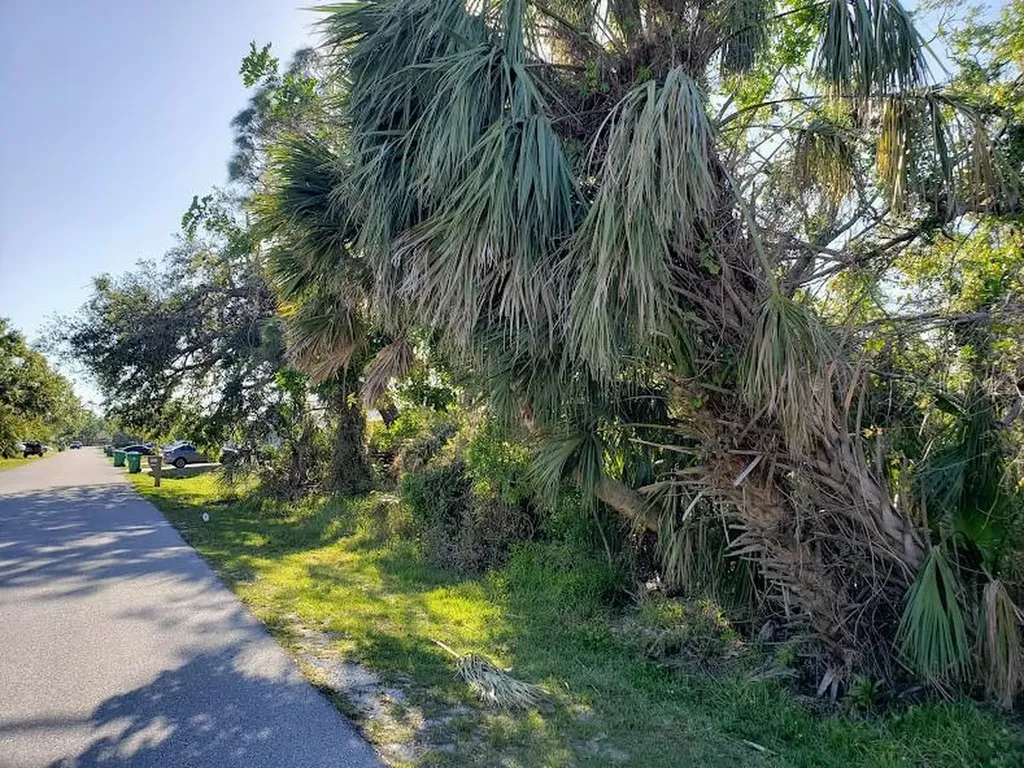 928 Tropical Avenue NW Port Charlotte FL 33948
