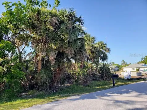 928 Tropical Avenue NW Port Charlotte FL 33948