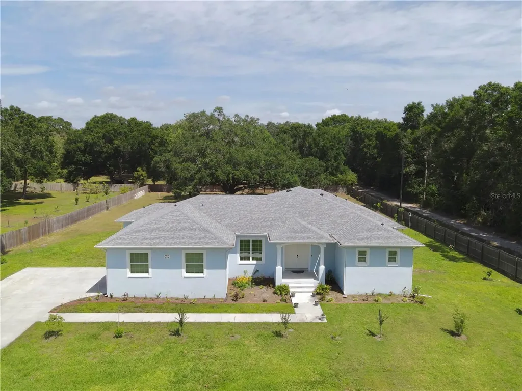 4804 Bloomingdale Avenue Valrico FL 33596