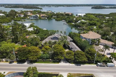 4129 Higel Avenue Sarasota FL 34242