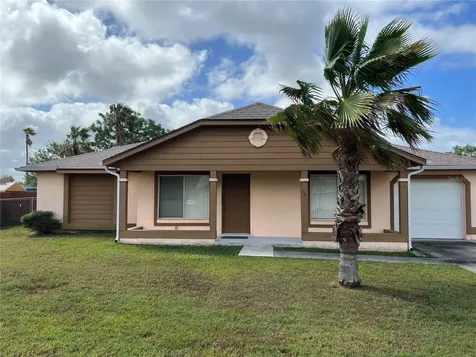 126 Alameda Drive Kissimmee FL 34743