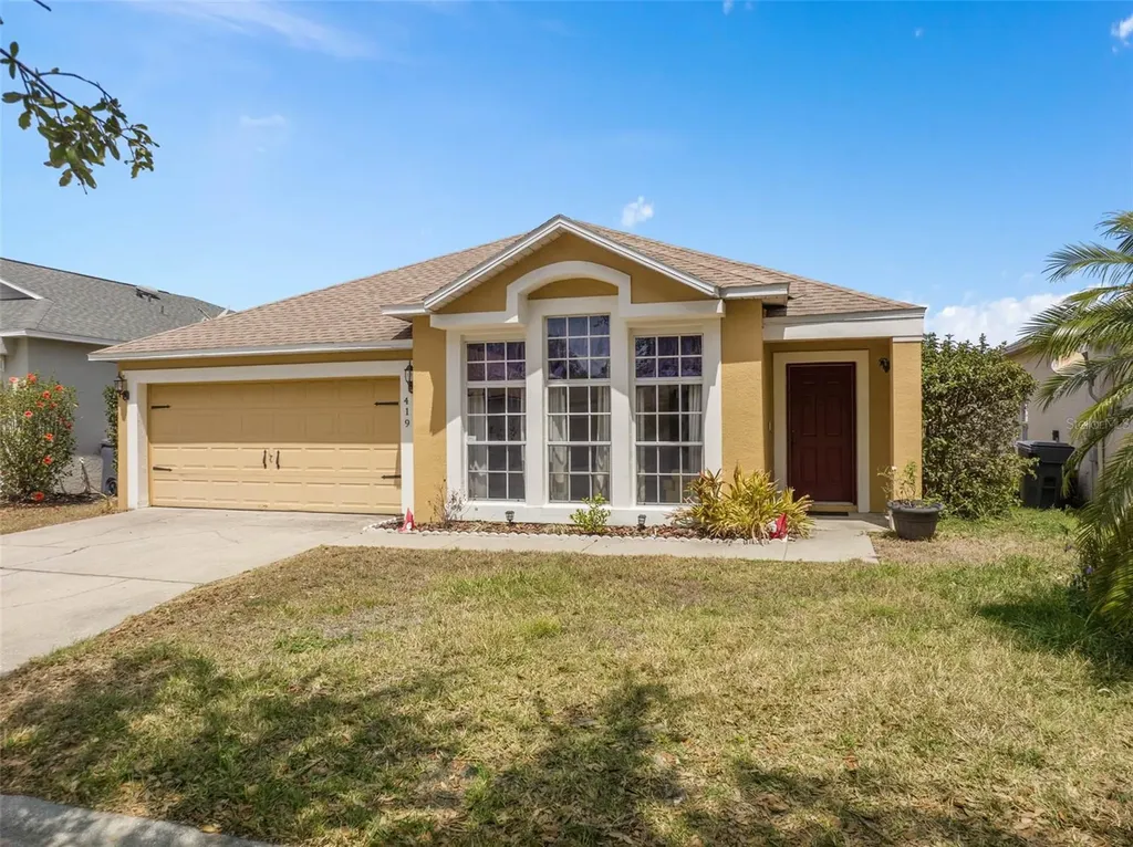 419 Canary Island Circle Davenport FL 33837
