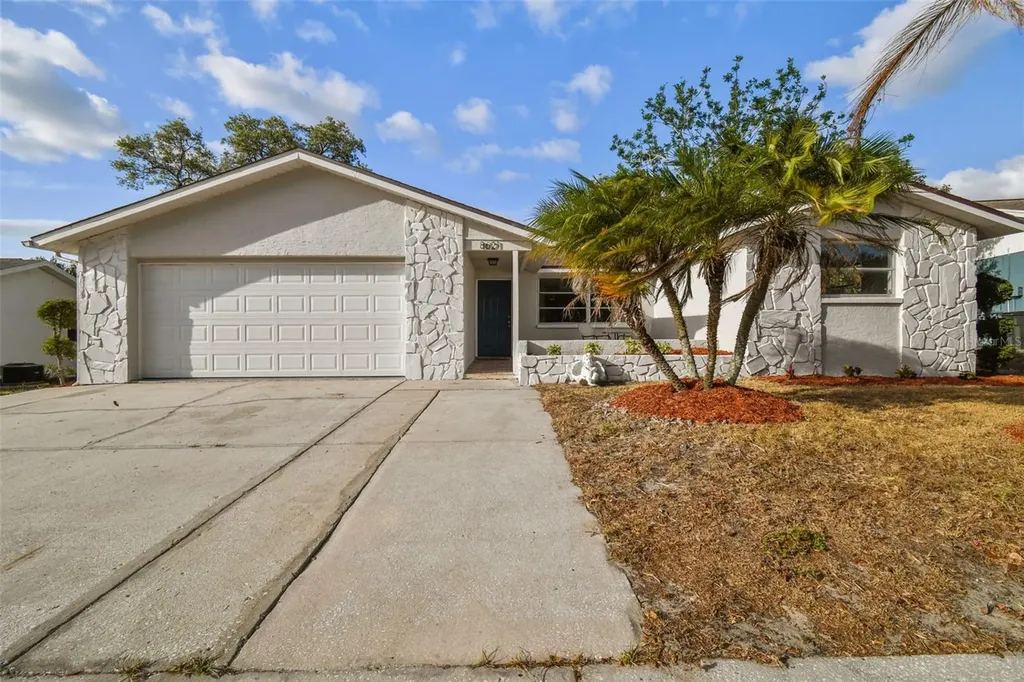8621 Honeybee Lane Port Richey FL 34668