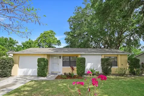 150 Snapdragon Court Kissimmee FL 34743