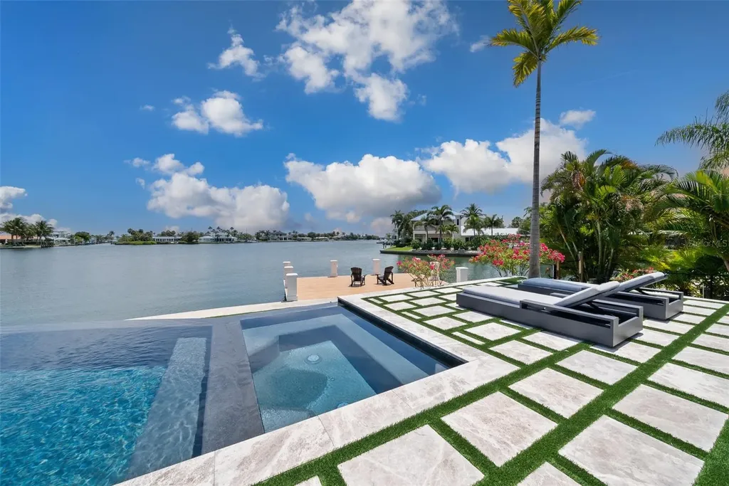 535 70th Street Holmes Beach FL 34217