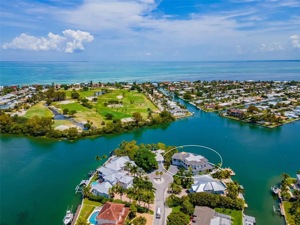 535 70th Street Holmes Beach FL 34217