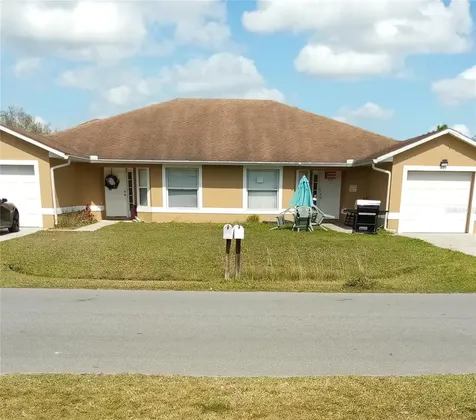 373-375 Greenwich Court Kissimmee FL 34758