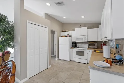 2593 Jeannin Drive North Port FL 34288