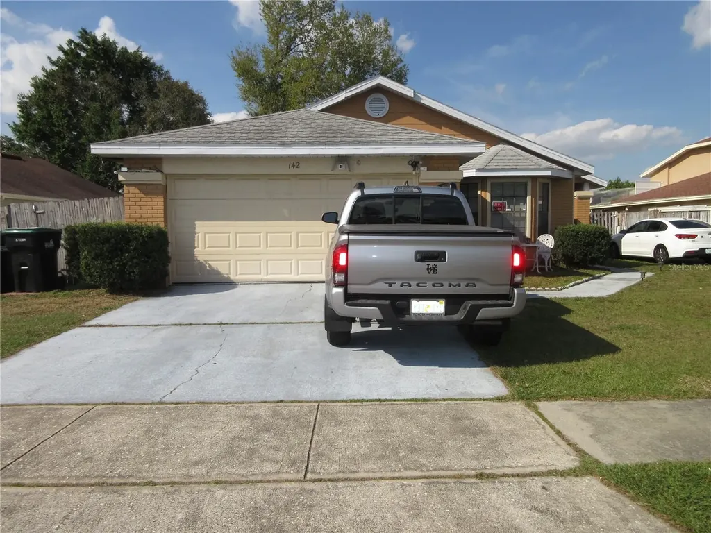 142 Chicago Woods Circle Orlando FL 32824