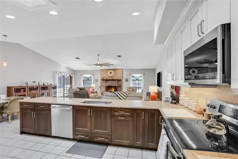 518 Brokenshire Drive Debary FL 32713