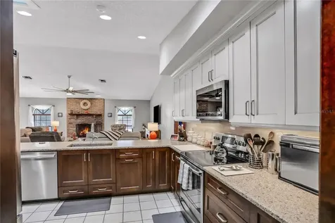 518 Brokenshire Drive Debary FL 32713