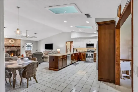 518 Brokenshire Drive Debary FL 32713