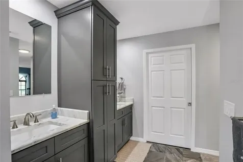 518 Brokenshire Drive Debary FL 32713