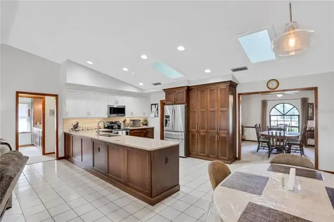 518 Brokenshire Drive Debary FL 32713