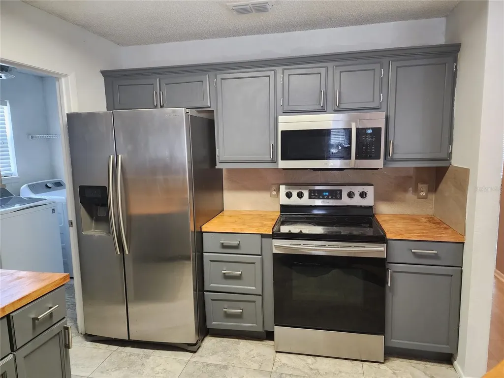 5448 Bayberry Homes Road Orlando FL 32811