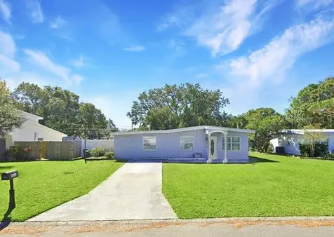 8416 Hollyhock Avenue Seminole FL 33777